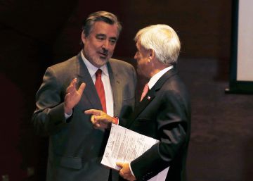 Piñera y Guillier llegan a la segunda vuelta presidencial de Chile en empate técnico