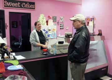 Un juez de Oregón confirma la multa a una pastelería que rechazó hacer una tarta nupcial a una pareja gay