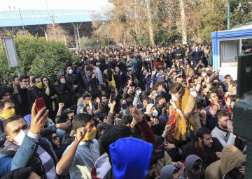 Las advertencias oficiales no logran detener las protestas en Irán
