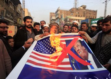 Estados Unidos suspende casi toda la ayuda militar a Pakistán
