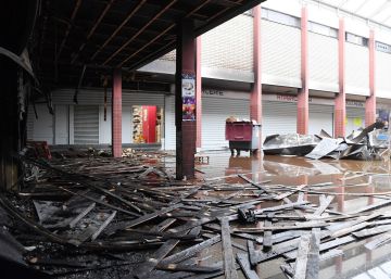 El incendio de un comercio judío en el aniversario del ataque antisemita de París inquieta a Francia