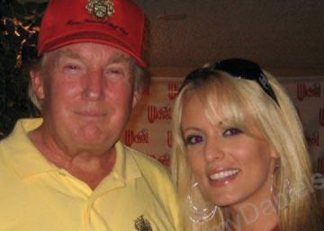 Advogado de Trump admite que pagou 130.000 dólares à atriz pornô Stormy Daniels