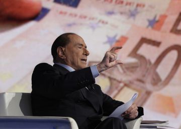 El empresario y exprimer ministro italiano, Silvio Berlusconi, en el programa Porta a Porta.