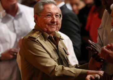 Raúl Castro orquestra sua saída do poder