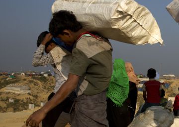 Un diplomático de EE UU dimite del comité sobre los rohingya con una dura crítica a Aung San Suu Kyi