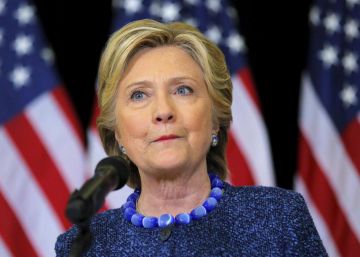Hillary Clinton rechazó destituir a su asesor espiritual pese a ser acusado de acoso sexual por una subordinada