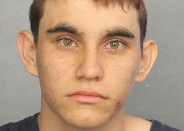 Nikolas Cruz, retrato de un joven listo para matar