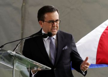 Guajardo se reúne con Ross para acercar posturas con EE UU en plena renegociación del TLC