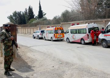 Un primer convoy humanitario entra en Guta Oriental tras el alto el fuego