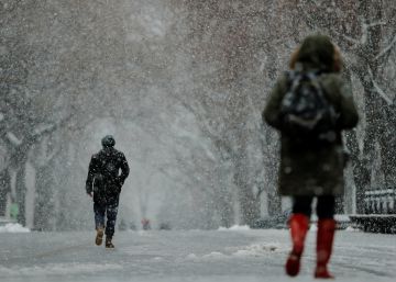 Una tormenta invernal en EE UU fuerza la cancelación de 3.000 vuelos