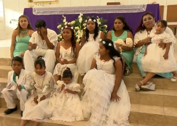 El bautizo de los 10 hijos de una mujer mexicana de 30 años