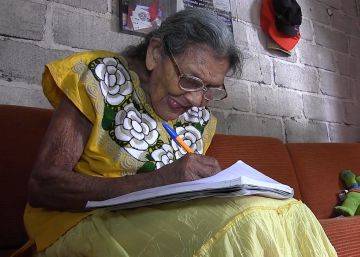 La abuela mexicana que aprendió a leer con 96 años y quiere seguir estudiando
