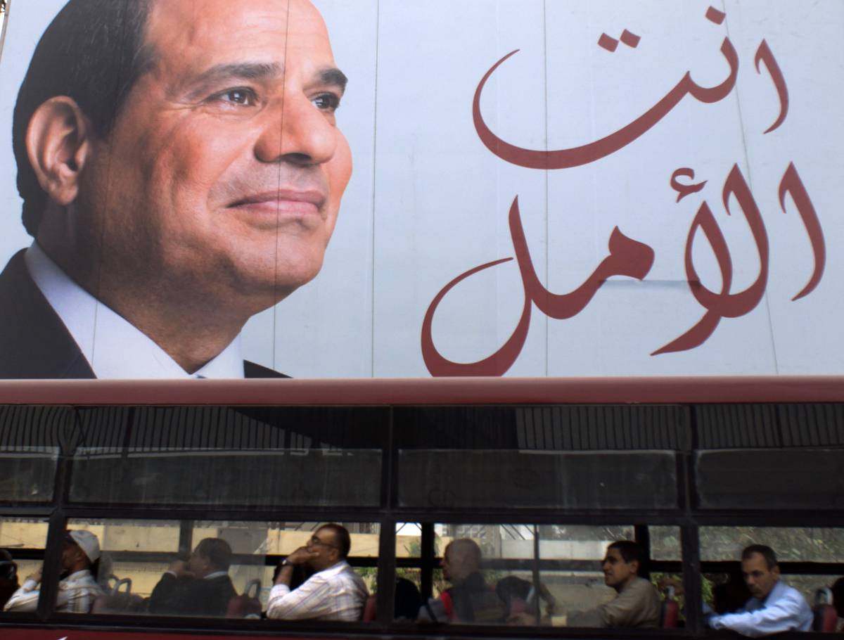 Cartel electoral del presidente Abdelfatá al Sisi en El Cairo.