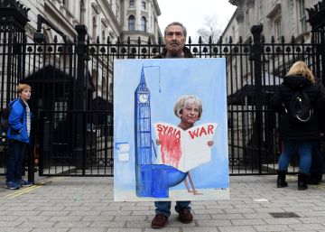 El Gobierno británico defiende “la necesidad” de atacar al régimen de Al Asad