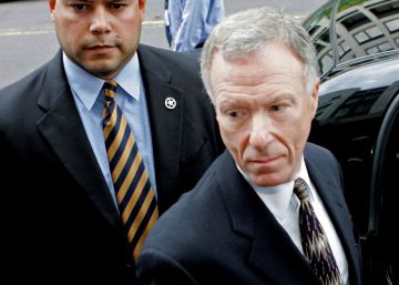 Trump indulta a ‘Scooter’ Libby, condenado por perjurio en un caso de filtración en la CIA