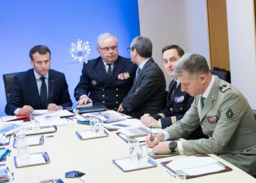 Macron ordena el primer ataque militar de su presidencia