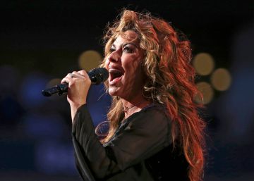 La cantante Shania Twain se disculpa tras decir que habría votado por Trump