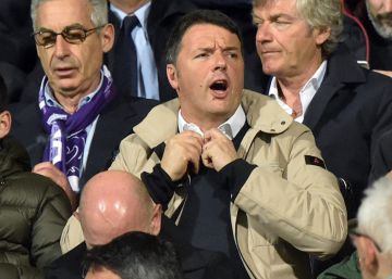 El Movimiento 5 Estrellas resucita a Renzi