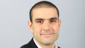 Fotografía en Linkedin de Alek Minassian.