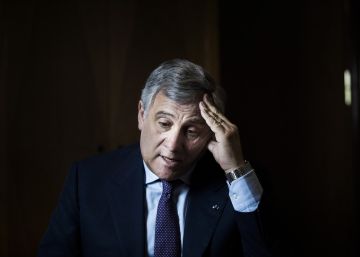 Tajani pide perdón tras decir que Mussolini “hizo cosas positivas”