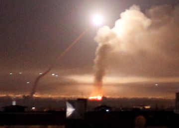 Israel lança ataque de retaliação em larga escala contra alvos iranianos na Síria