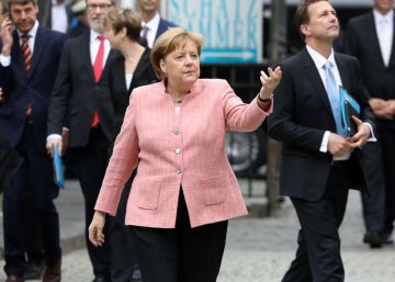 Merkel avisa que a Europa já não pode confiar nos Estados Unidos