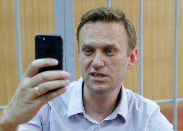 El opositor ruso Navalni es condenado a 30 días de cárcel
