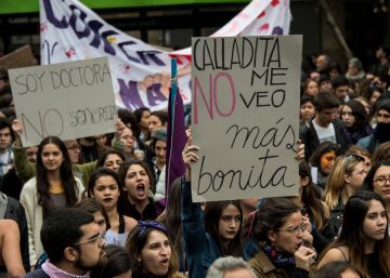 Las feministas chilenas exigen en la calle una educación no sexista