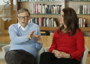 Gates revela el desconocimiento de Trump sobre el sida y el papiloma