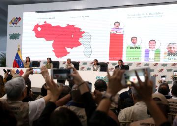 El fiasco de Maduro ahonda la debilidad de un régimen aislado del mundo