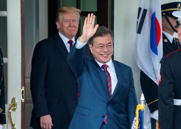 Moon Jae-in, un mediador entre dos líderes extremos