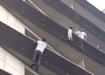 ‘Homem-aranha’ sem documentos é o novo herói da França