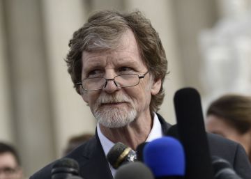 Suprema Corte dos EUA respalda confeiteiro que não quis fazer bolo nupcial para casal gay