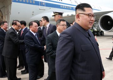 Kim Jong-un chega a Singapura para a reunião com Trump