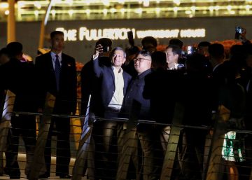 El selfi de Kim durante su paseo nocturno por Singapur