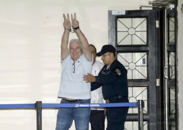 Trasladado al hospital el expresidente Martinelli tras comparecer ante la justicia panameña