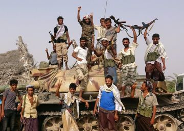 Arabia Saudí y Emiratos lanzan el asalto al puerto yemení por donde entra la ayuda