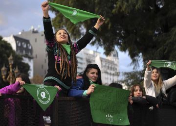 La Cambra de Diputats argentina aprova la legalització de l’avortament