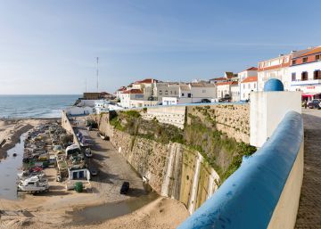 Muerte en la playa por un teléfono móvil