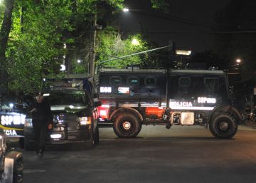 Hallados dos cuerpos desmembrados y una narcomanta en Ciudad de México