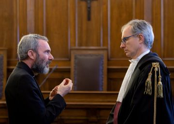 El Vaticano condena a un sacerdote a cinco años de cárcel por posesión de pornografía infantil