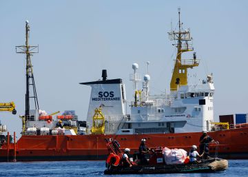 El ‘Aquarius’ y el ‘Open Arms’ regresan a rastrear frente a la costa de Libia