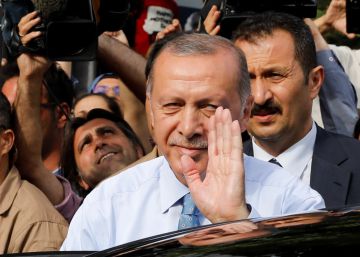Erdogan se reelege na Turquia em meio a protestos da oposição