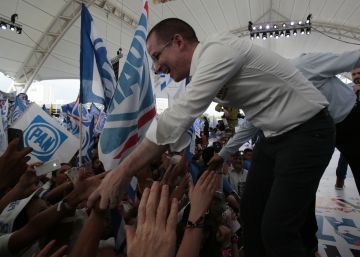 Ricardo Anaya pide el voto útil en el último suspiro de su campaña