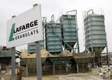 Lafarge, imputada por supuesta complicidad con crímenes contra la humanidad