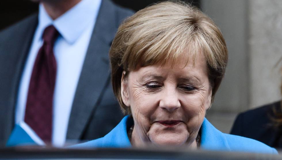 Dimite ministro de Interior alemán por diferencias con Merkel Dimite ministro de Interior alemán por diferencias con Merkel