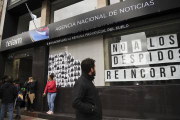 Frente de la sede de la agencia Télam en Buenos Aires.