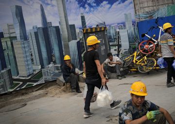 EUA ativam as tarifas alfandegárias sobre a China e a batalha comercial começa