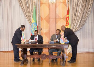 Etiopía y Eritrea firman el “fin del estado de guerra”