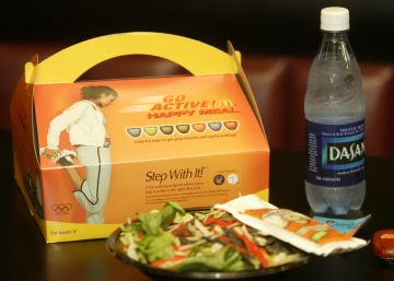 McDonald's deja de vender ensaladas en 3.000 restaurantes de EE UU por una intoxicación masiva